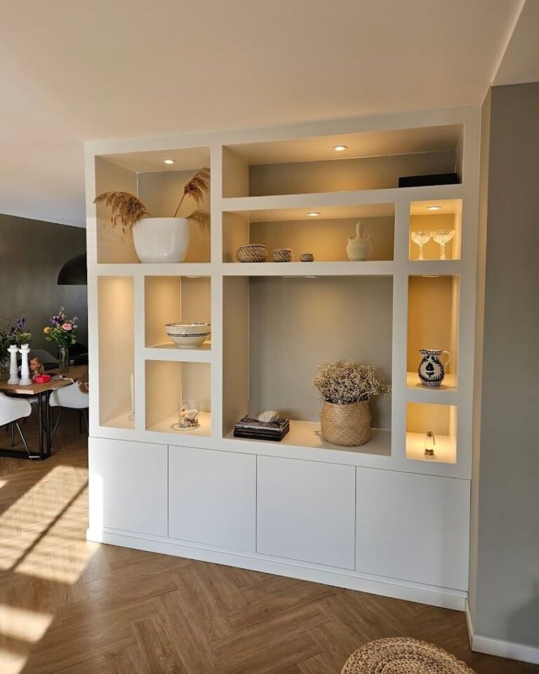 Wandkasten 6